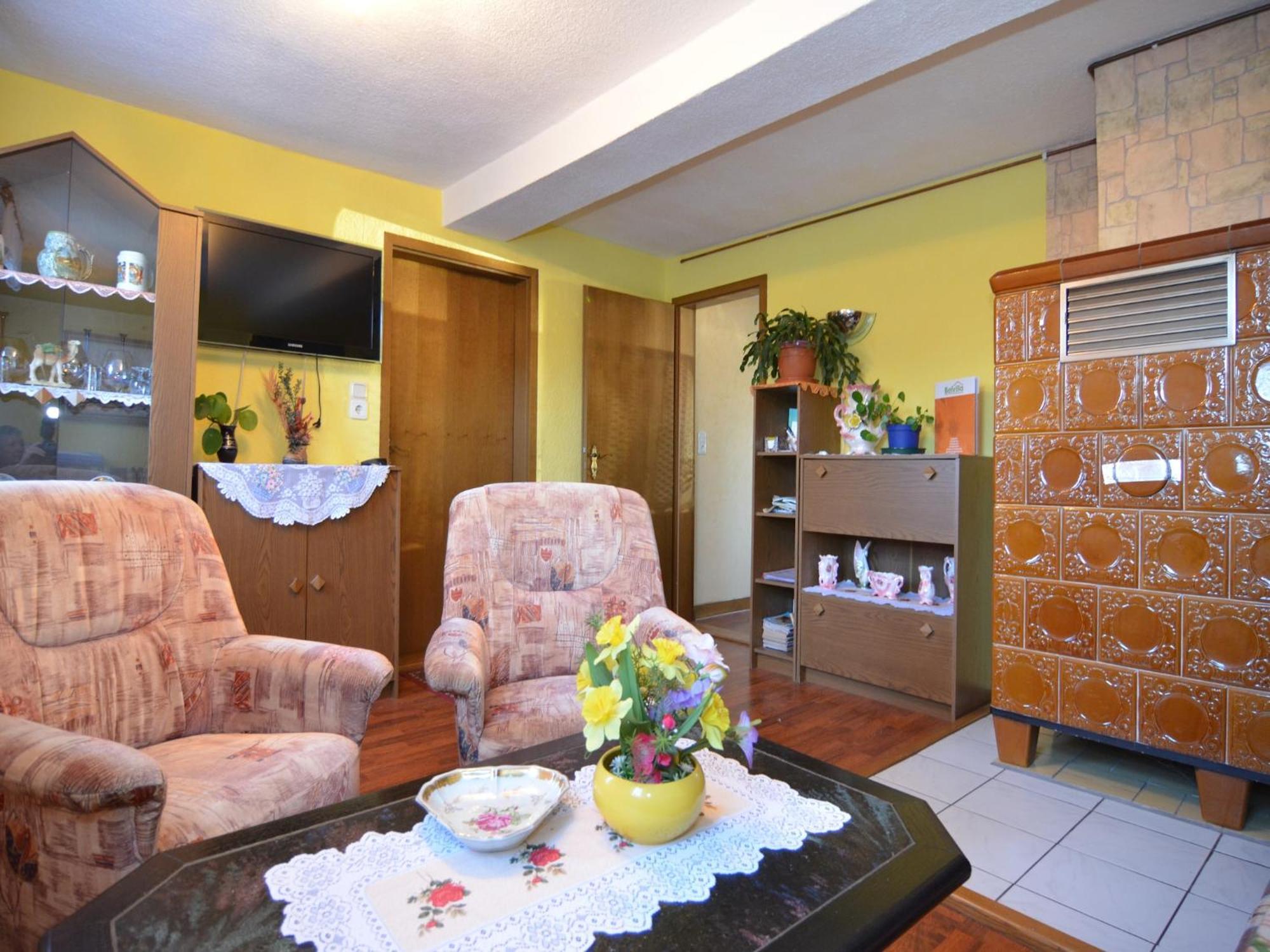 Holiday Home With Garden Neustadt am Rennsteig Ngoại thất bức ảnh