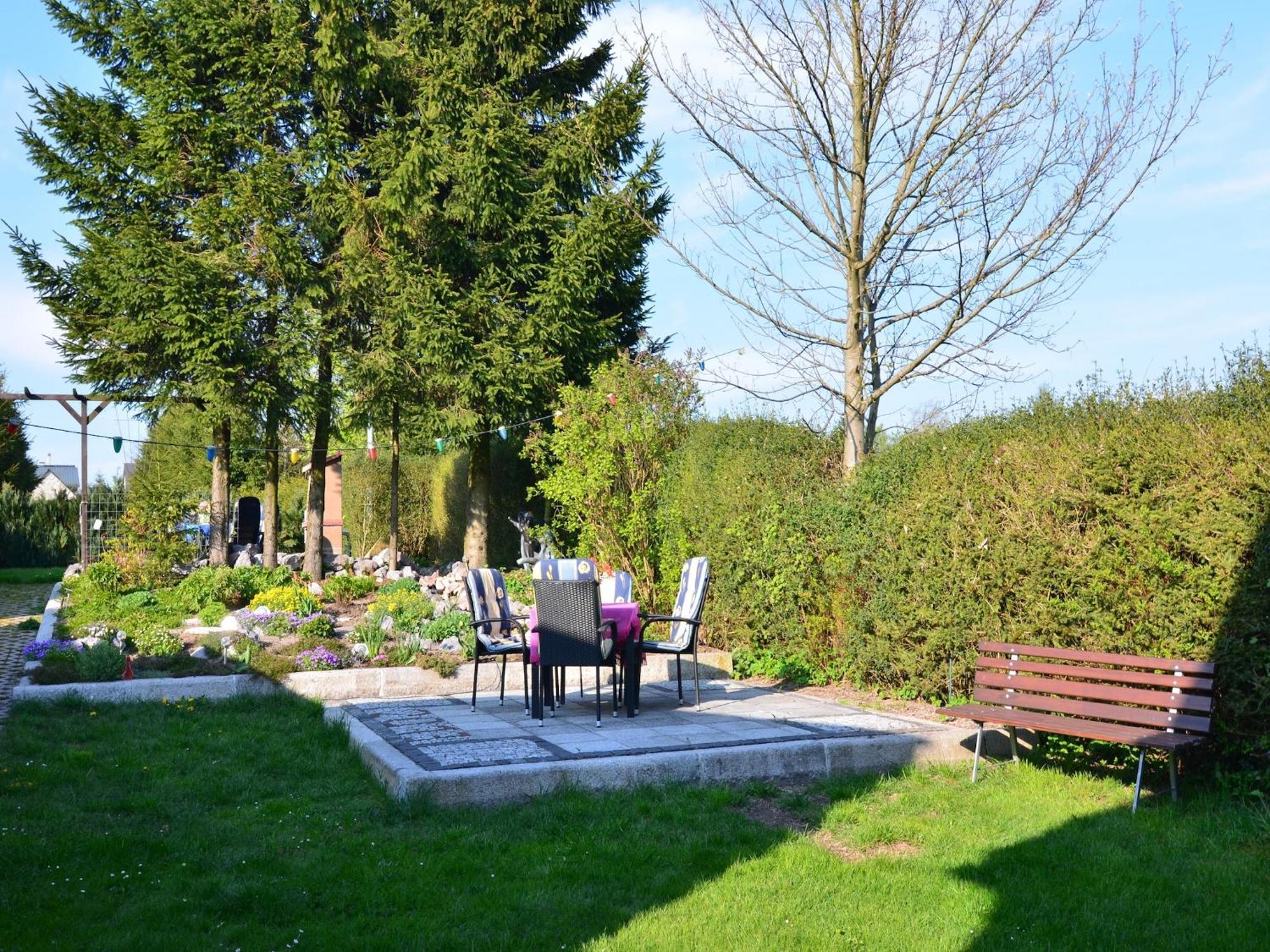 Holiday Home With Garden Neustadt am Rennsteig Ngoại thất bức ảnh